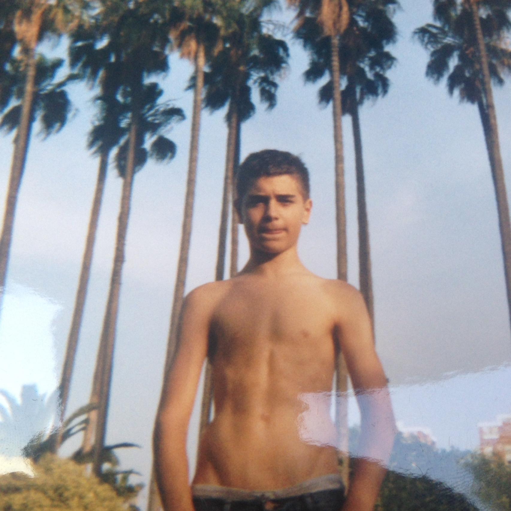 El actor Adrián Rodríguez cuando tenía 15 años