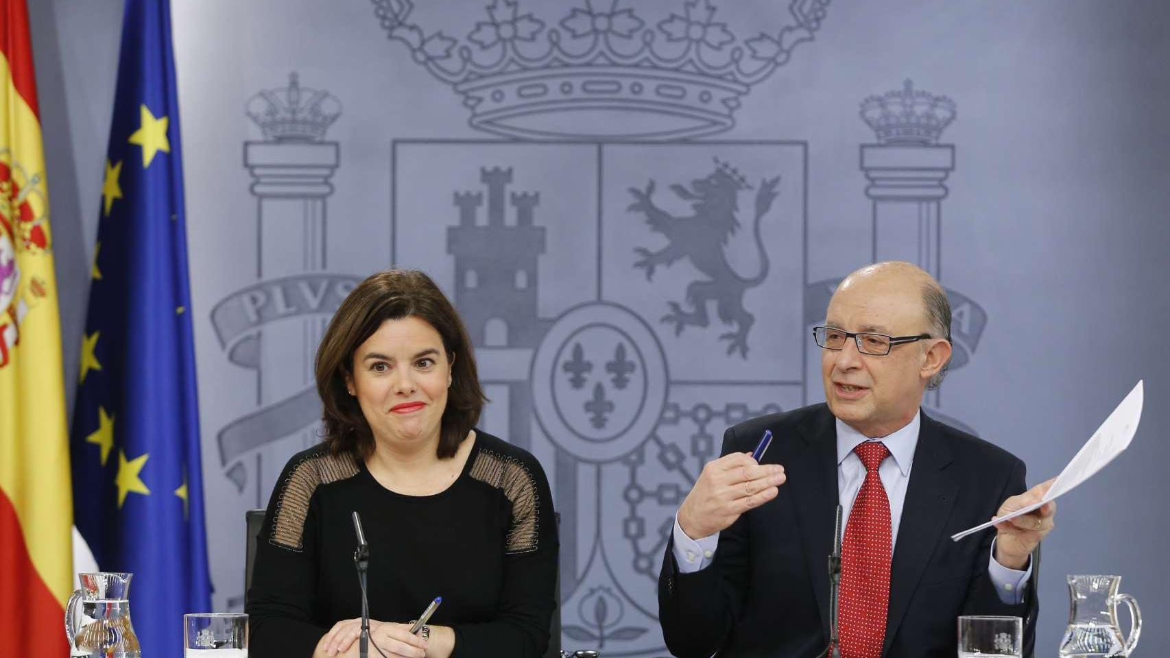 Soraya Sáenz de Santamaría y Cristóbal Montoro.