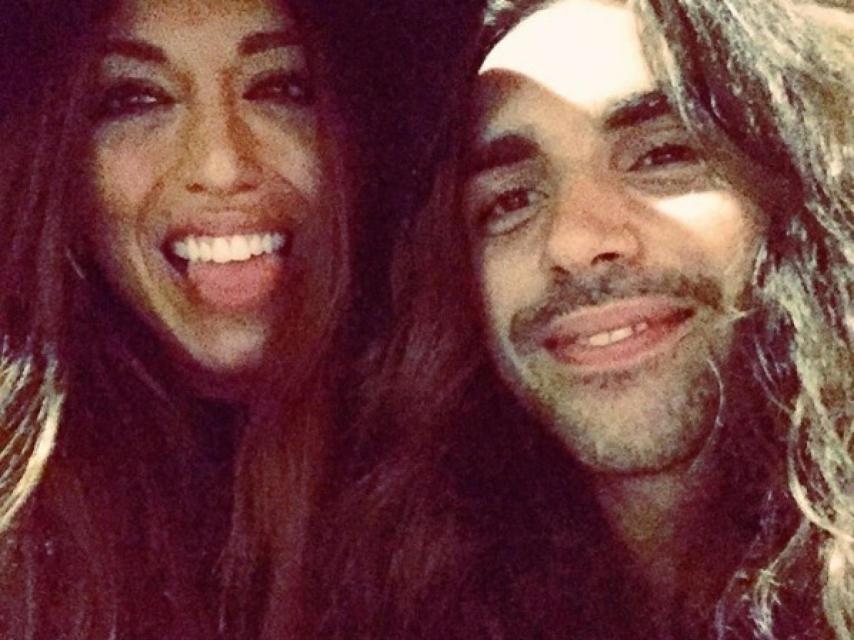 Claudia García junto a Guillermo Furiase en una divertida foto que colgó en sus redes.