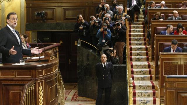 Rajoy en una comparecencia en la tribuna del Congreso