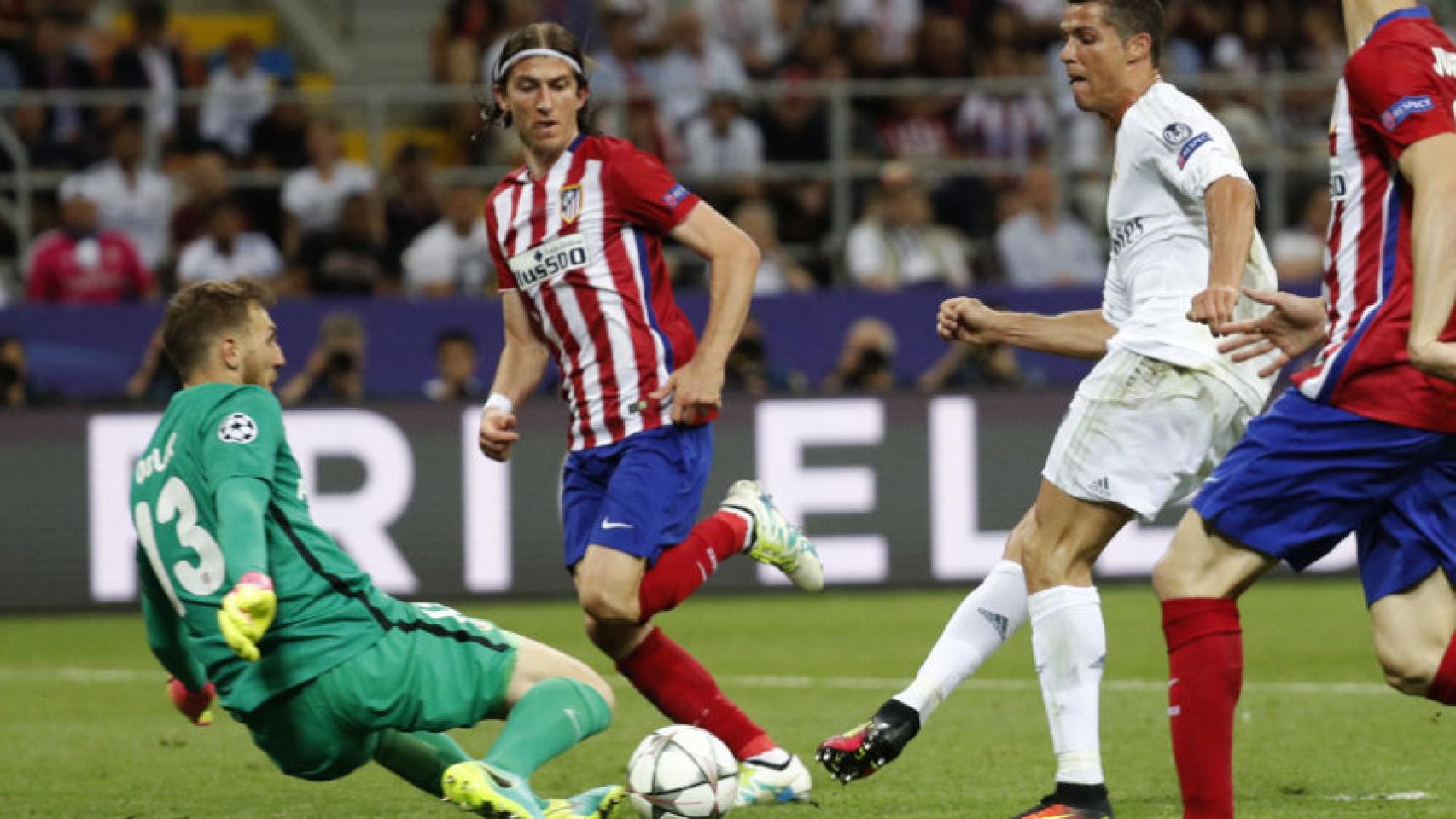 Crisitano Ronaldo  en un mano a mano ante Oblak en la final de la Champions.