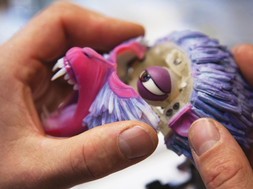 Creación de uno de los personajes de Kubo.