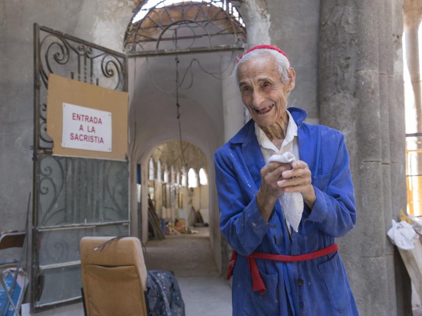 Algunos vecinos de Mejorada del Campo creen que Justo Gallego está loco.