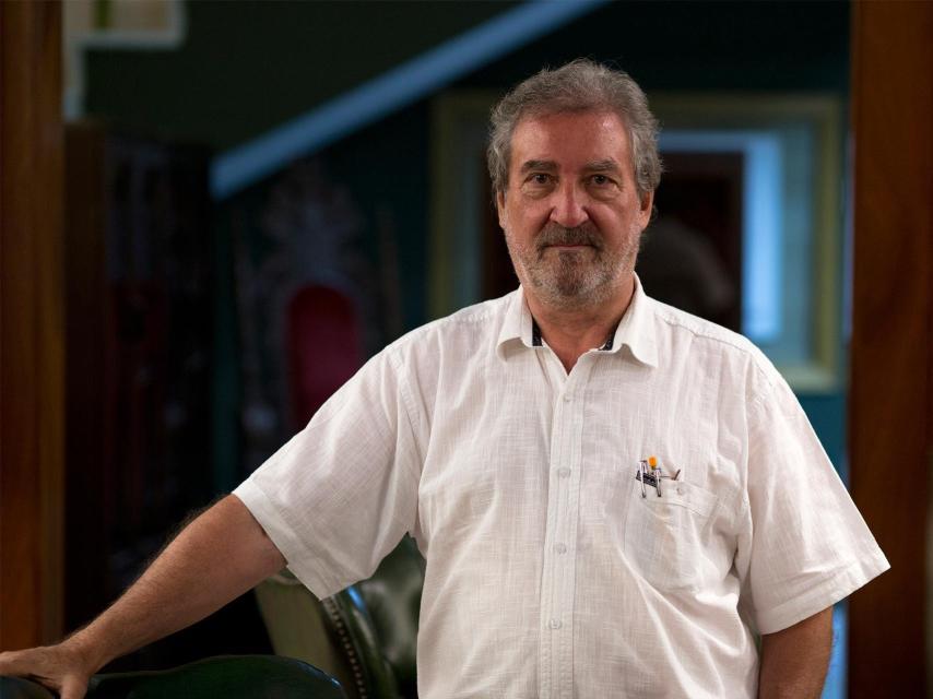 Miguel Colmenares es arquitecto y masón.