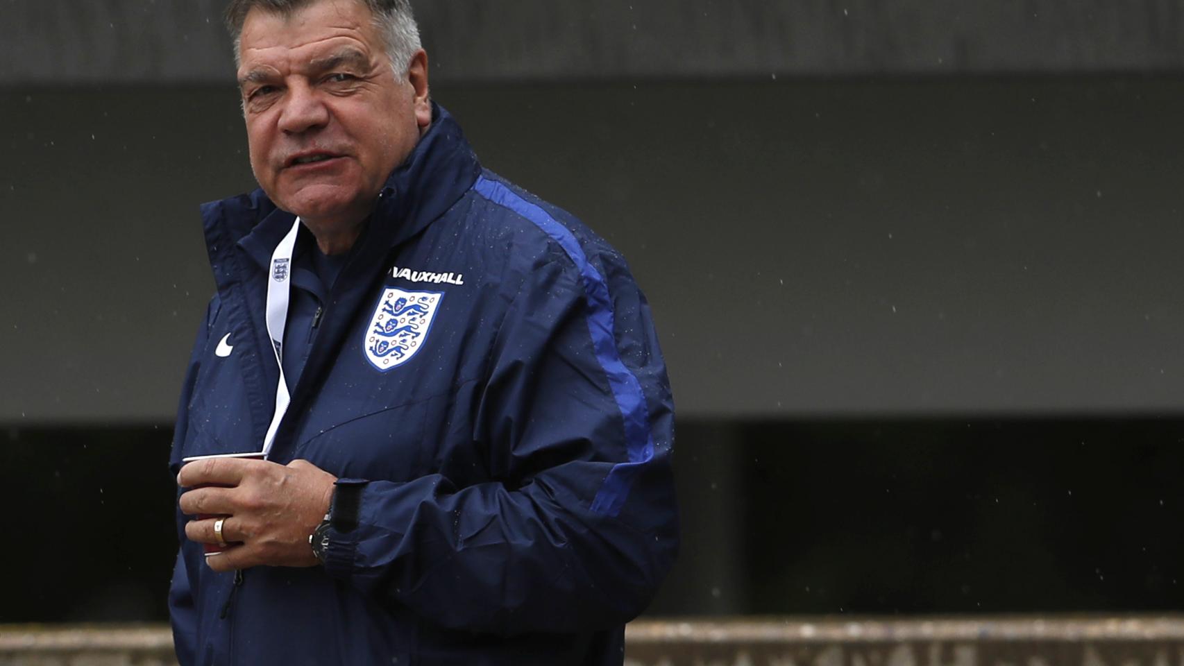 Sam Allardyce durante un entrenamiento con Inglaterra.