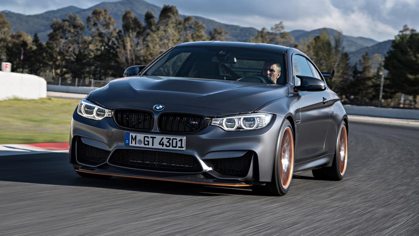 BMW M4 GTS