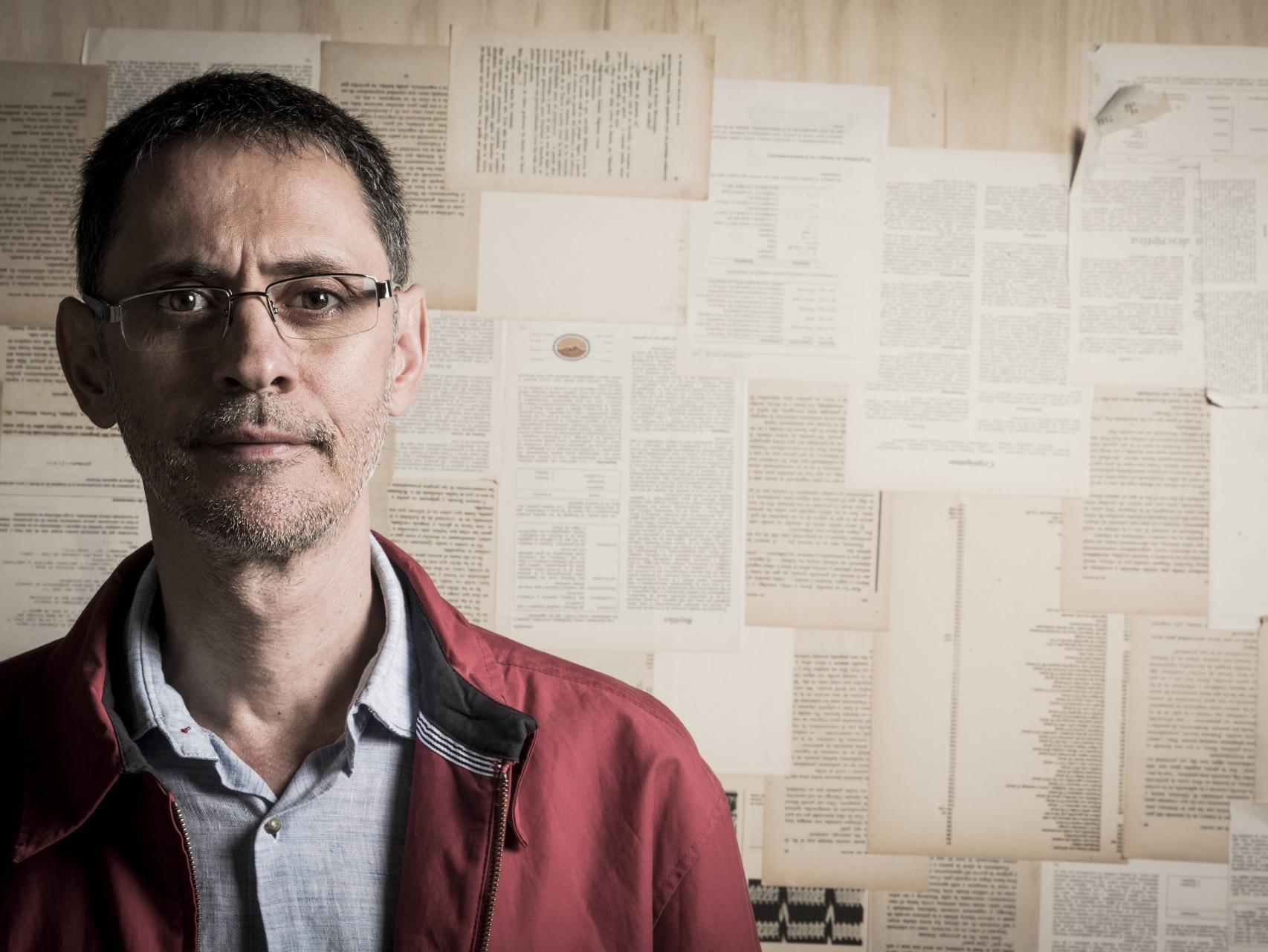 El escritor colombiano -y secreto- Pablo Montoya.