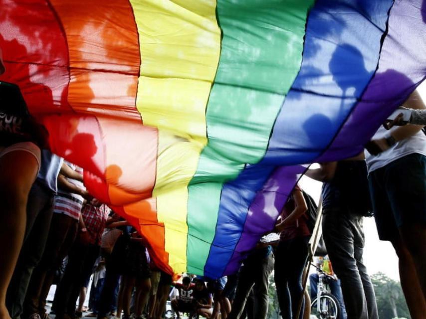 Manifestantes durante la marcha del Orgullo Gay en Madrid.
