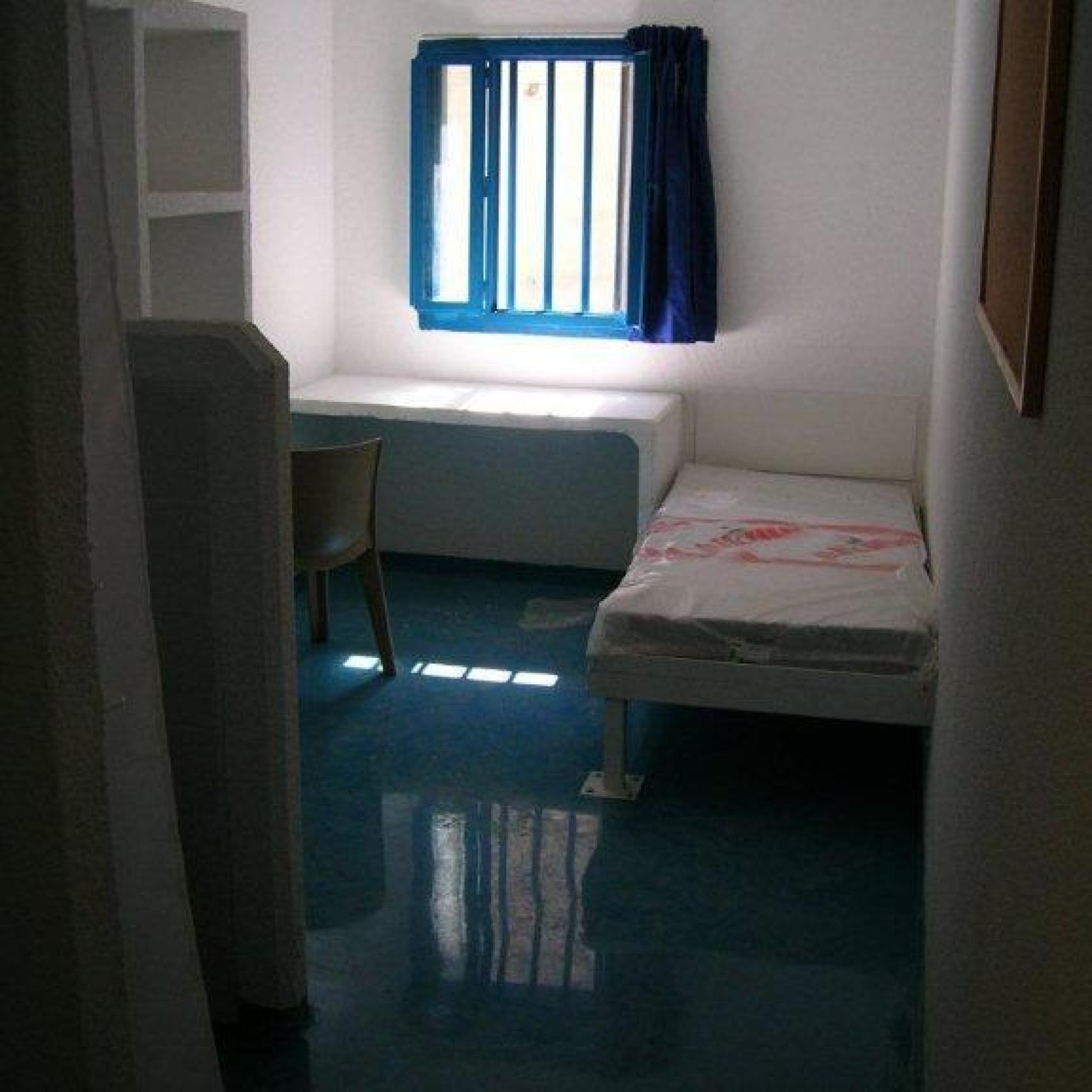 Celda de aislamiento del módulo 15 en Puerto III.