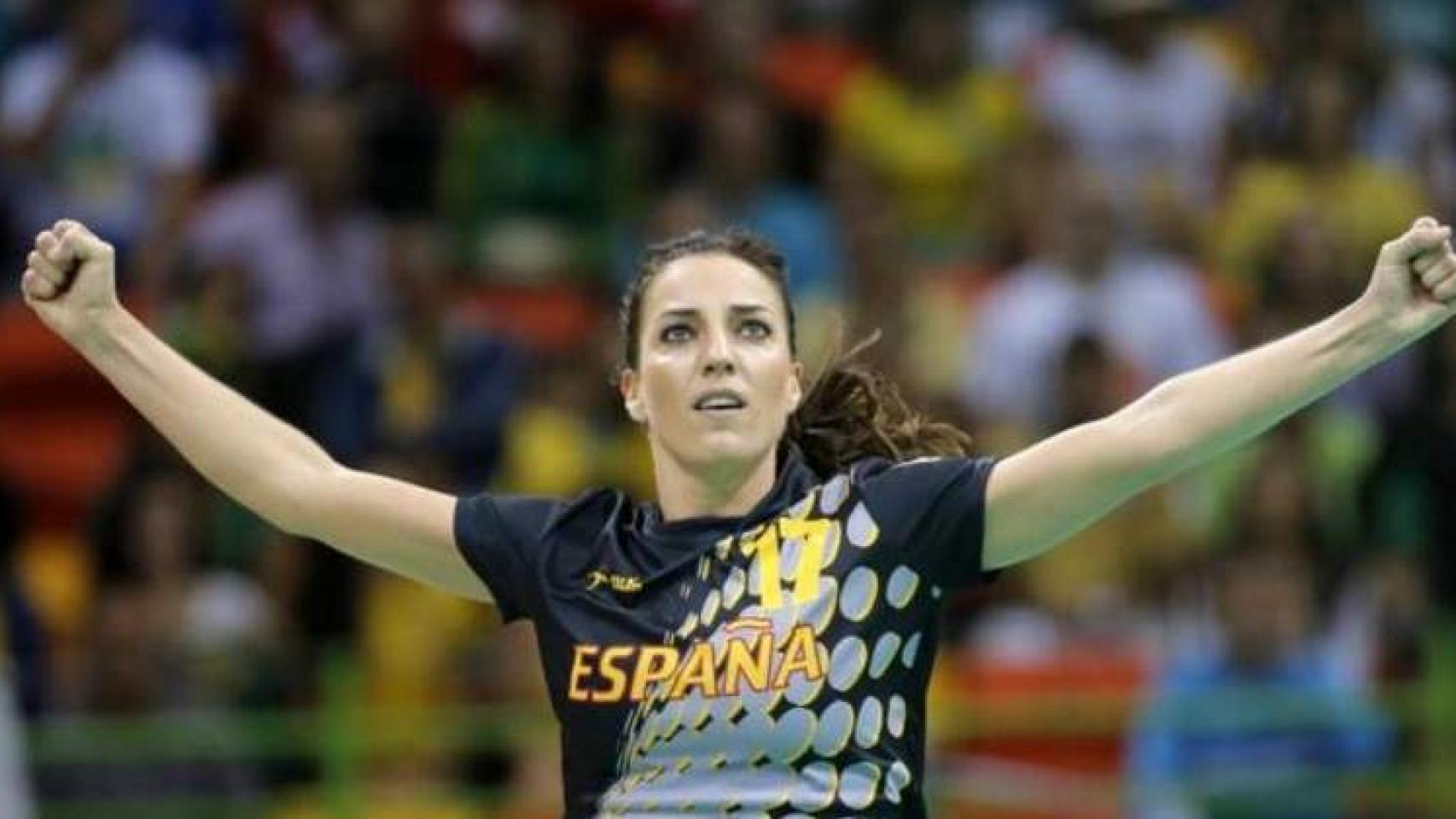 Eli Pinedo en un partido con España.