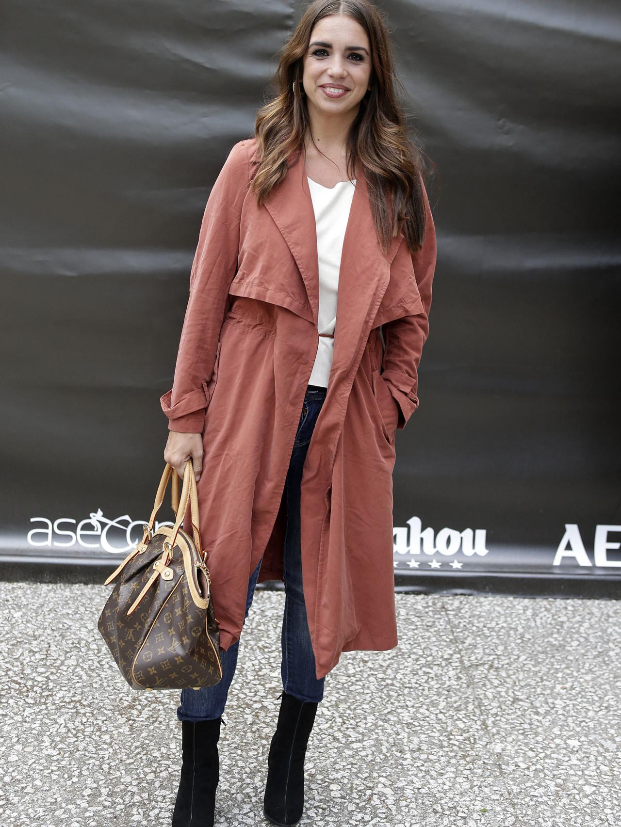 Elena Furiase con look otoñal