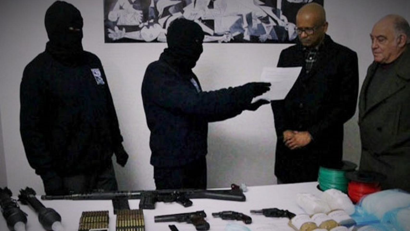 El `desarme´ que ETA escenificó ante la Comisión de Verificadores Internacionales.