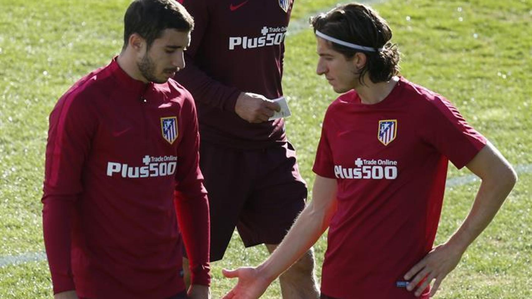 Vrsaljko, durante el entrenamiento con el Atlético.
