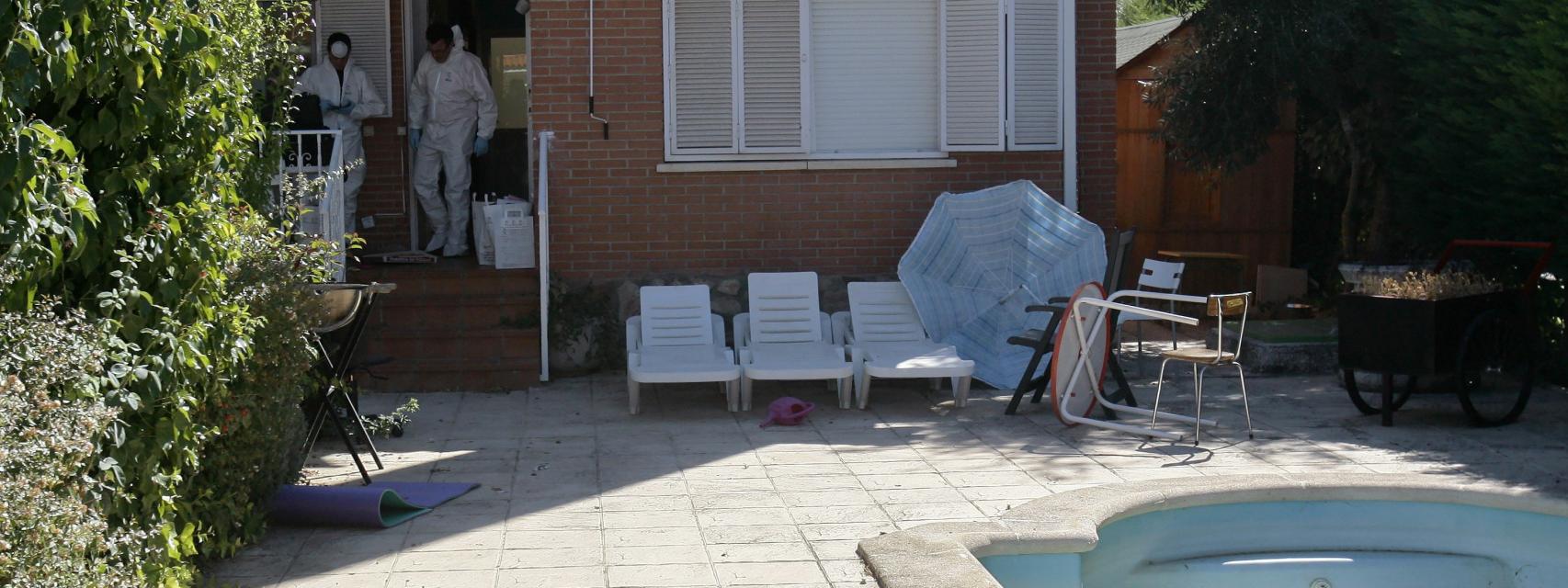 El chalet 594 de la urbanización La Arboleda es el lugar del crimen