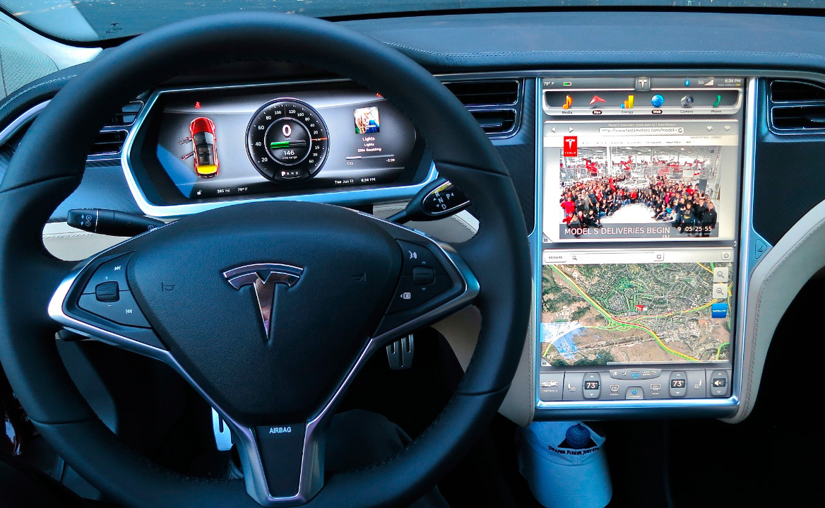 interior-tesla-model-s