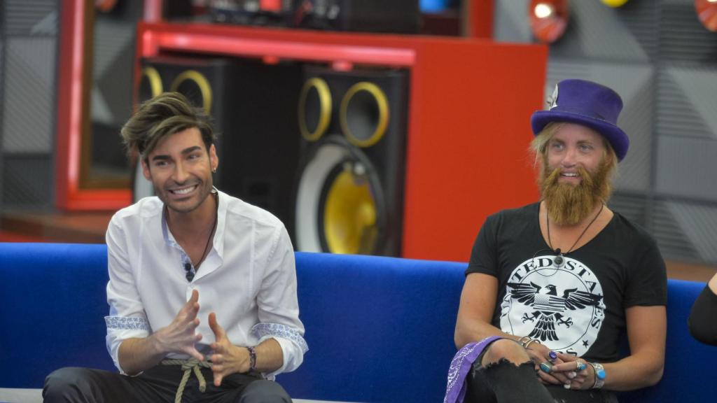 Rosario Flores y la inauguración del 'contraclub', este jueves en 'GH 17'
