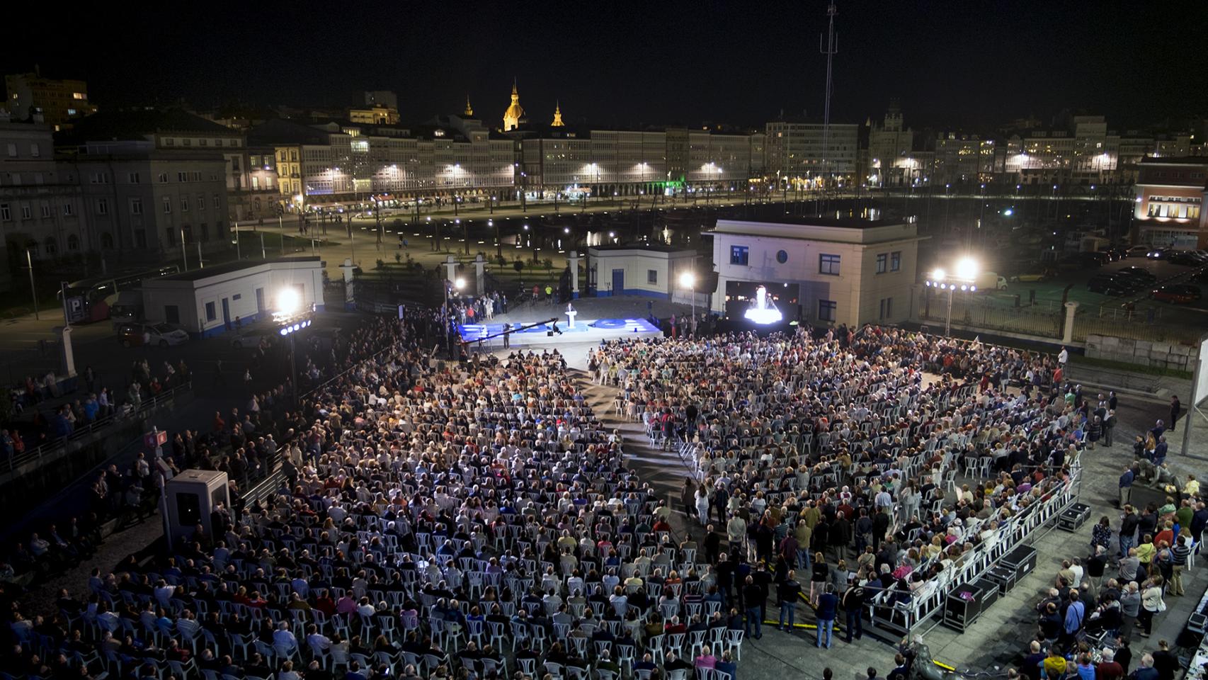 Feijóo en un mitin en el puerto de A Coruña esta semana