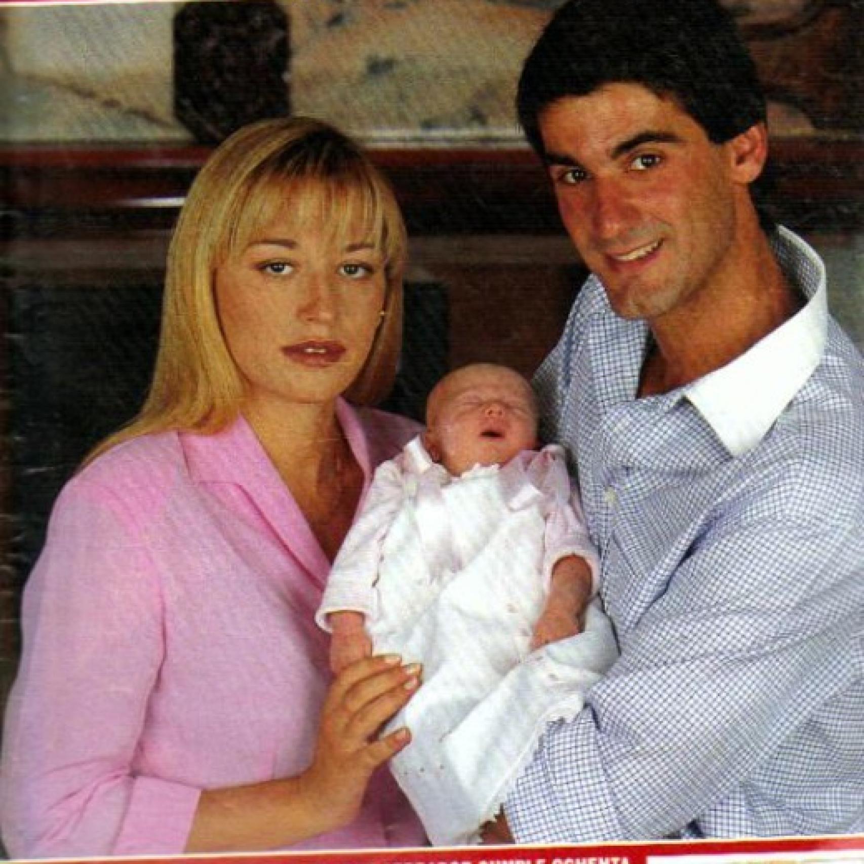 Presentación en sociedad de Andrea Janeiro en la revista ¡HOLA!