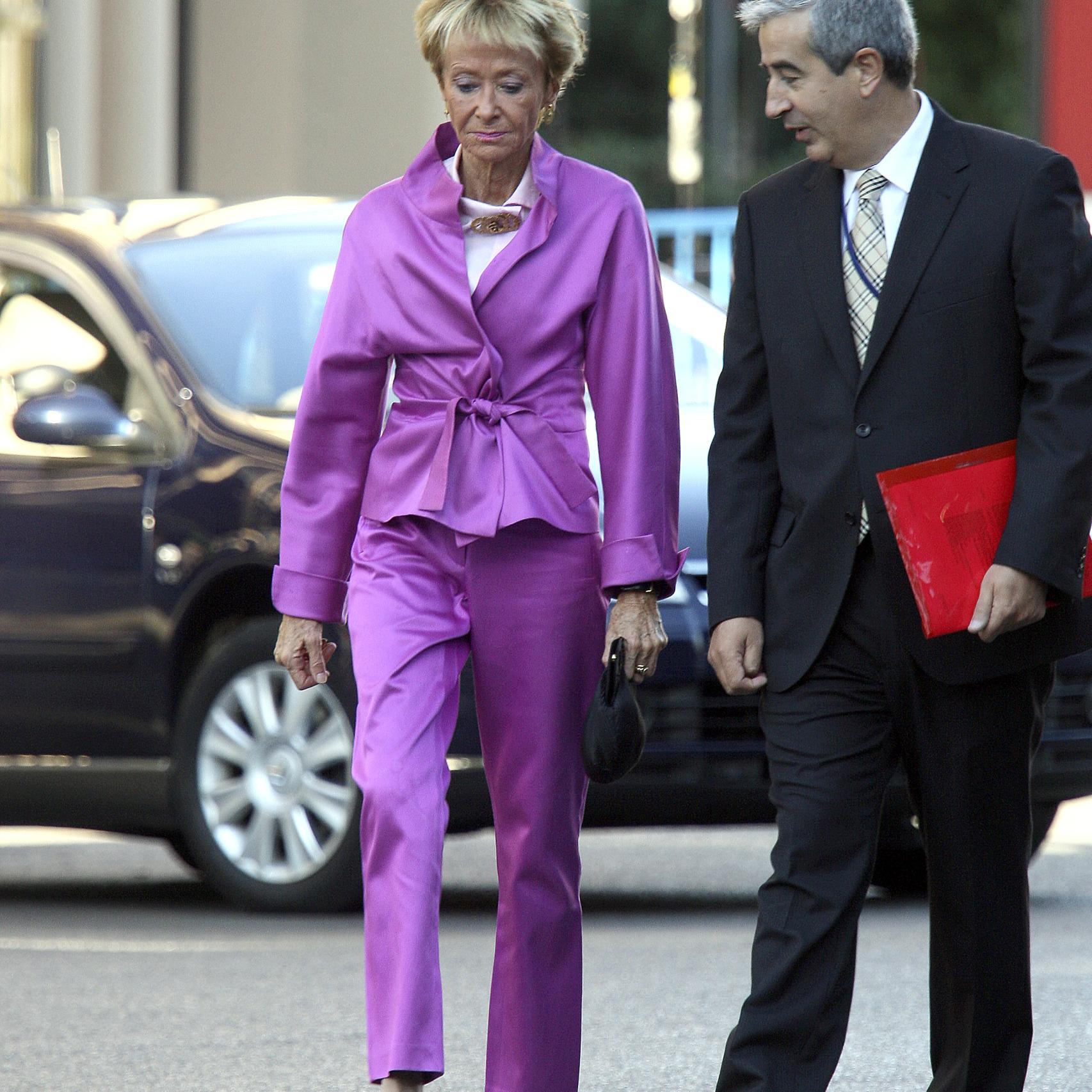 María Teresa Fernández de la Vega durante el desfile del Día de la Hispanidad en 2009