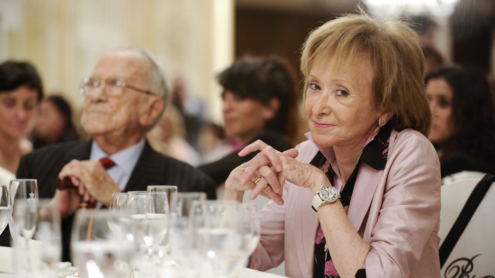 Fernández de la Vega, en 2011, cuando ya había empezado a operarse y sonreía.