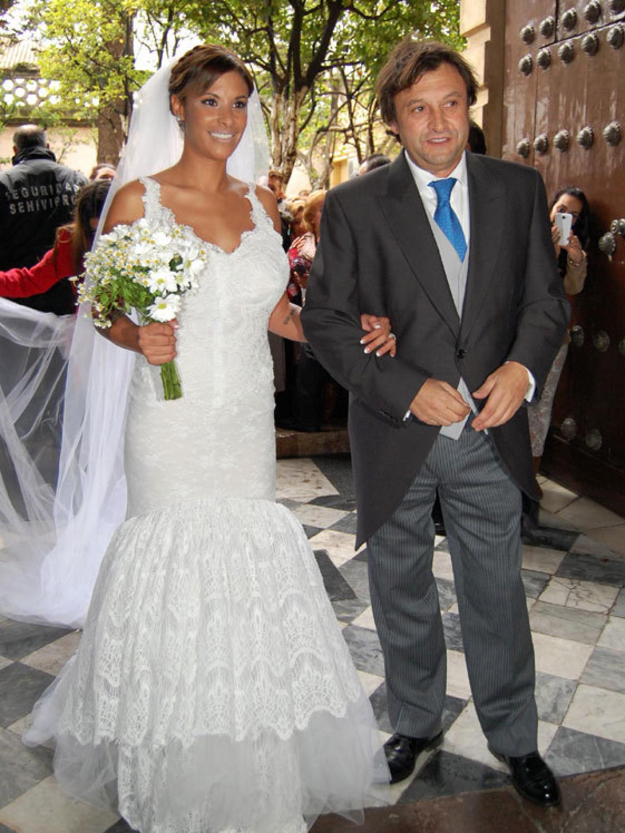 Fausto Cabrera, ejerció de padrino en el fugaz enlace de Techi con Alberto Isla