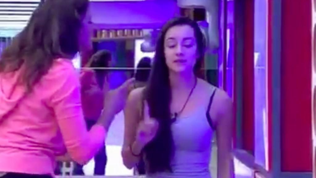 Gran bronca en 'GH 17': Clara se encara con Adara