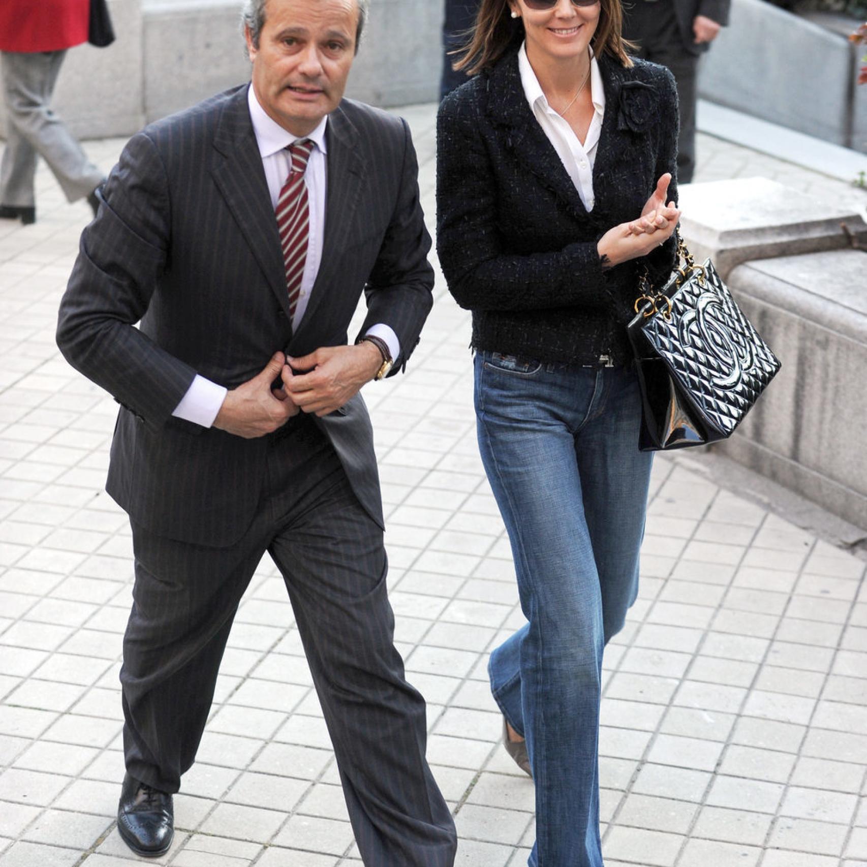 La modelo con su ex marido Javier Merino