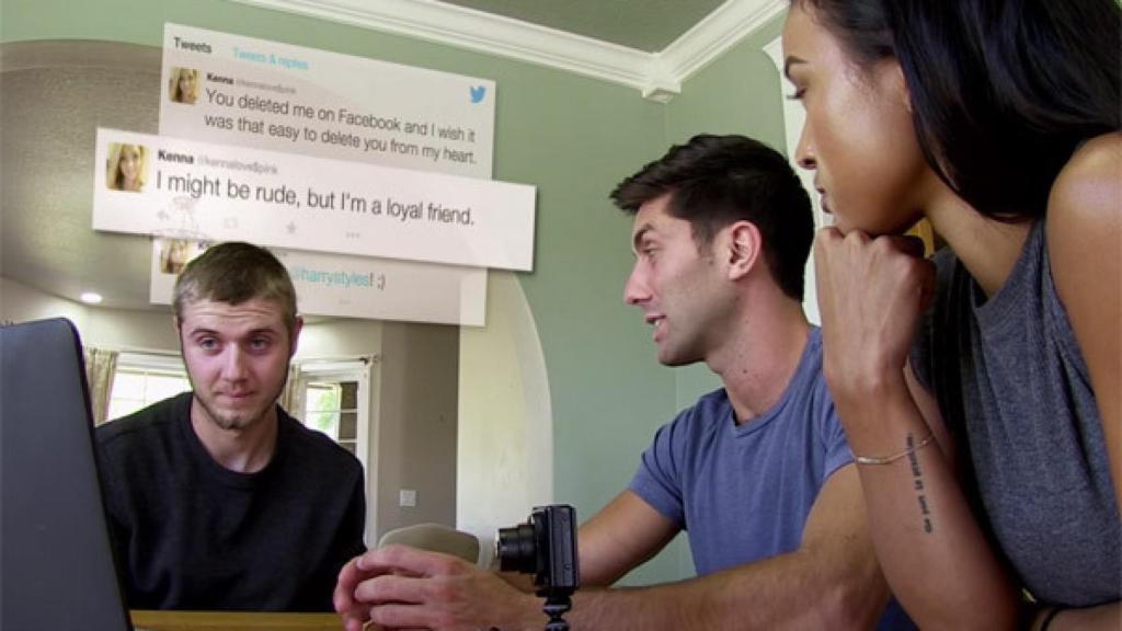 TEN aborda las verdades y mentiras de los noviazgos online en 'Catfish'