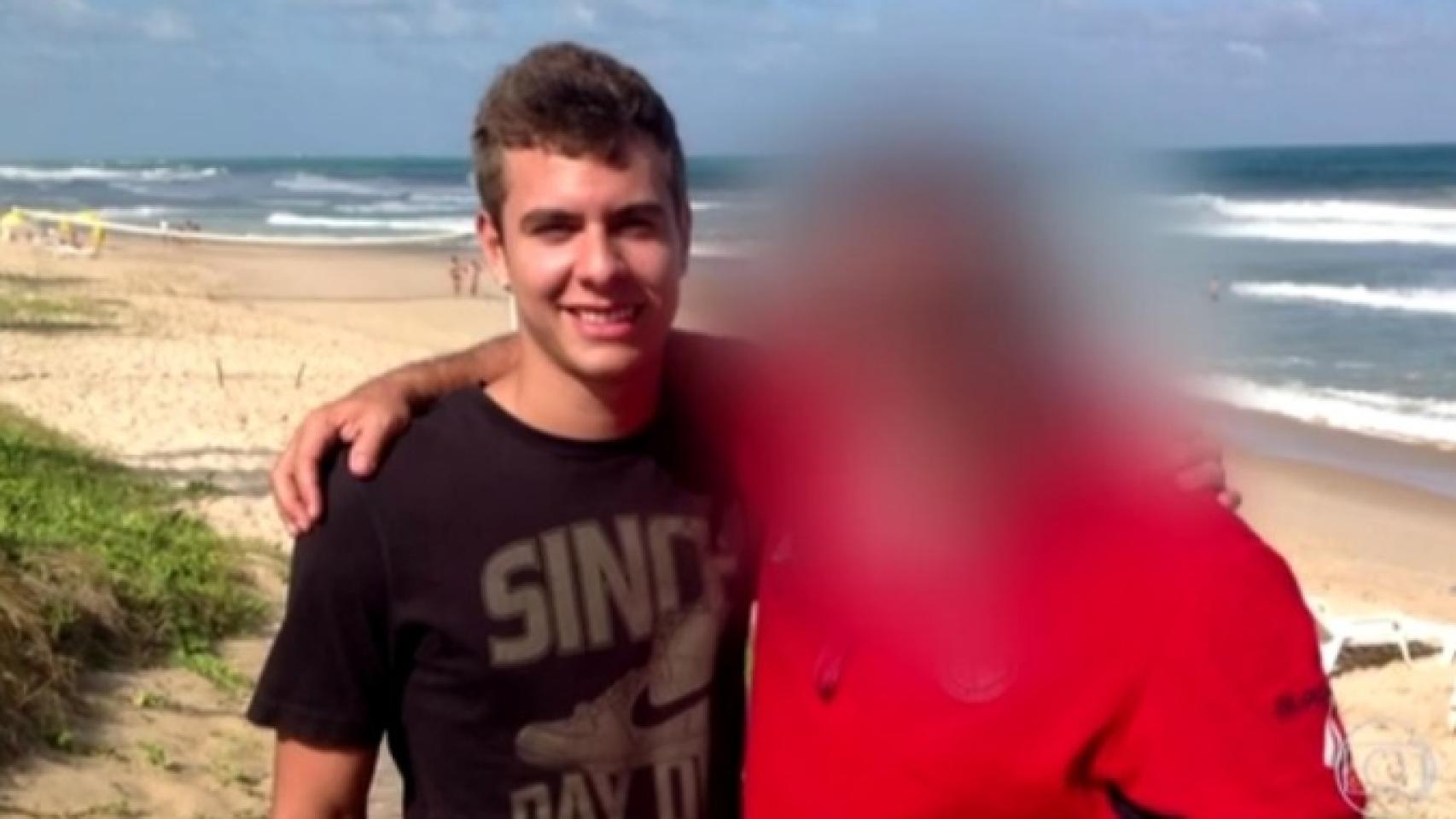 Patrick Nogueira, en una foto antigua en las playas de Brasil.