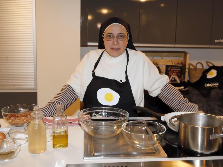 Sor Lucía tiene un programa propio en el Canal Cocina.