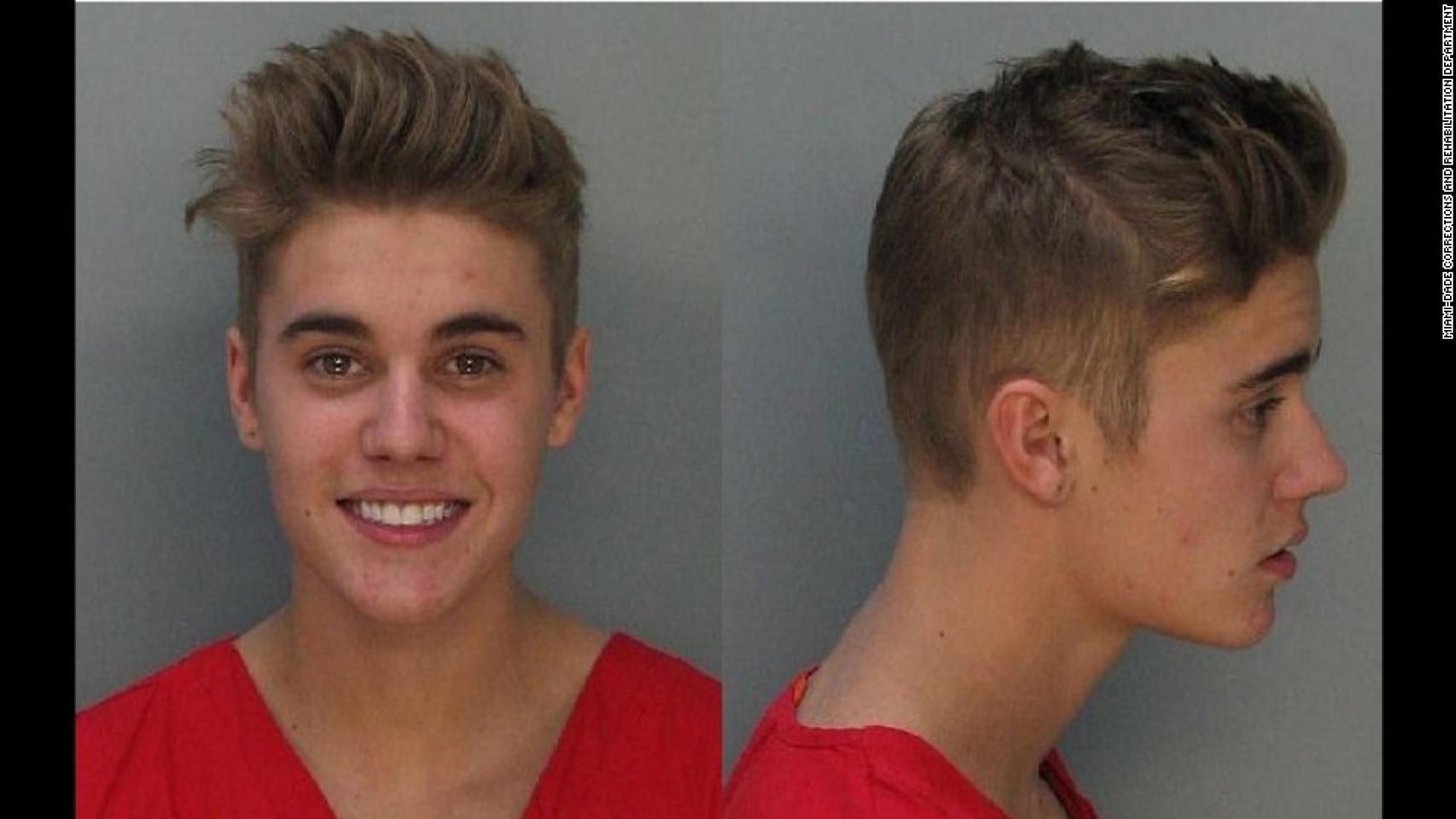 La foto de detención de Justin Bieber.