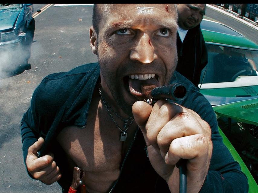 Jason Statham en Crank 2.