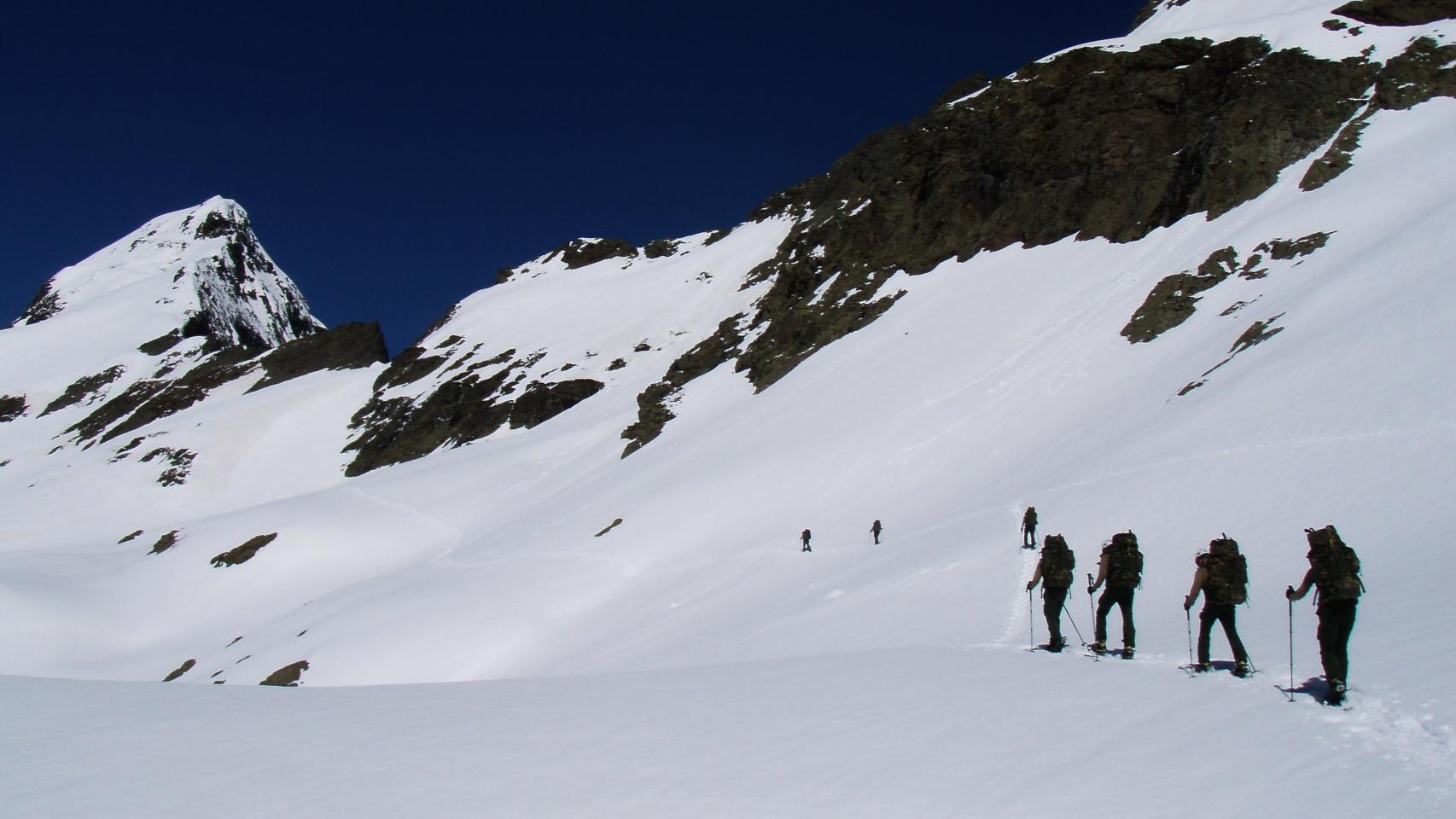 Los integrantes de la Campaña Antártica, de prácticas en Benasque.