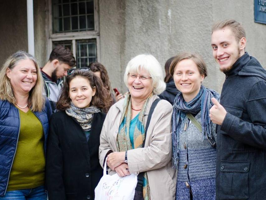 Estos ucranianos pidieron una foto a Mensah-Schramm en el Festival Plan B de septiembre.