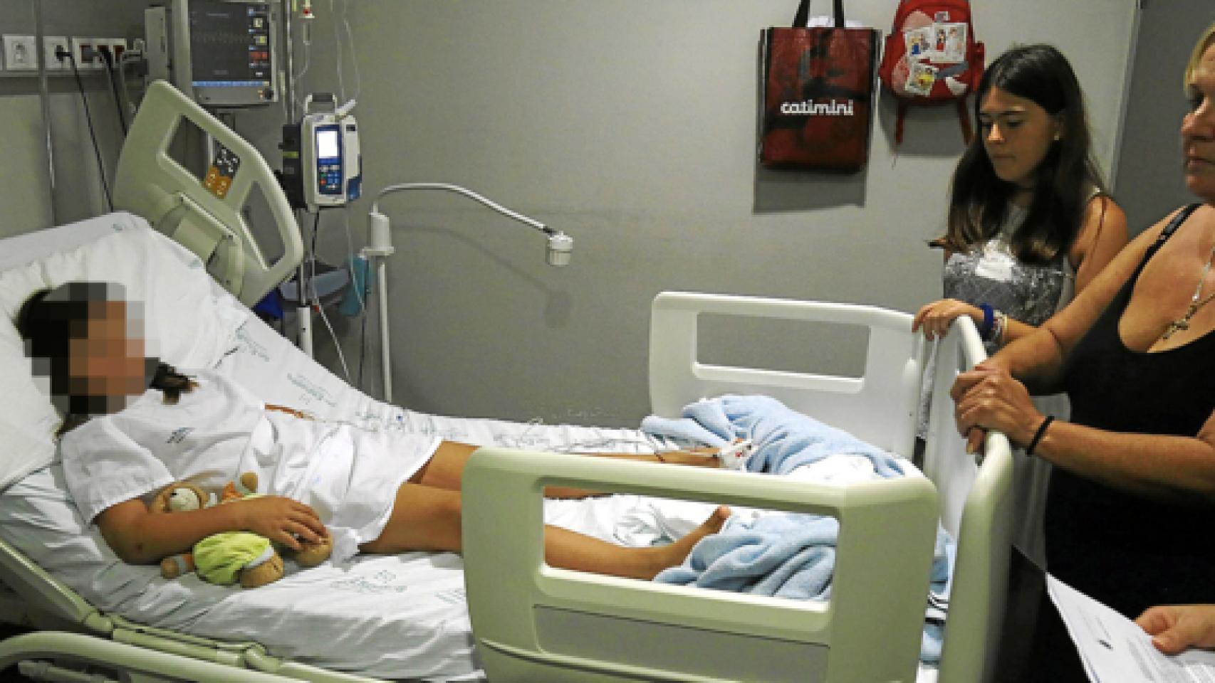 La pequeña de ocho años agredida durante su ingreso en el hospital