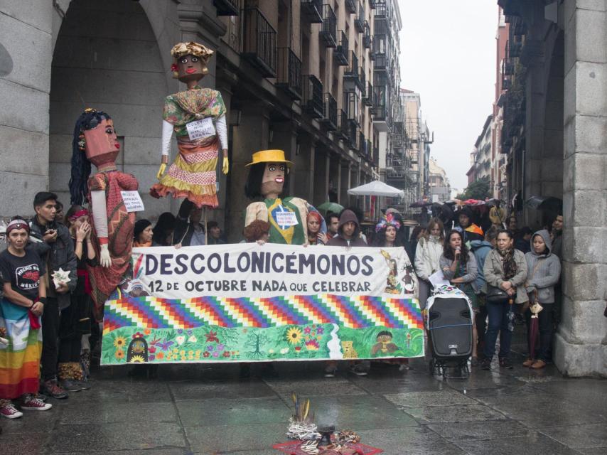 La muchedumbre de manifestantes, antes del inicio de la marcha
