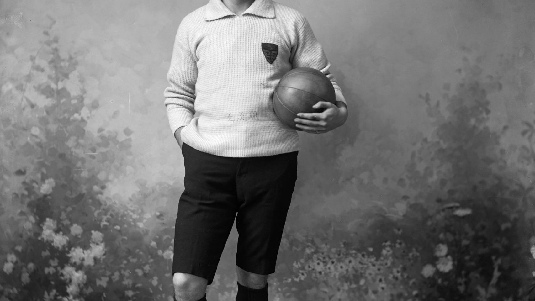 Un jugador de fútbol inglés.