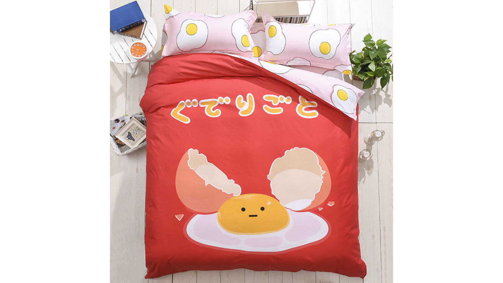 Decoración, Moda y Huevos