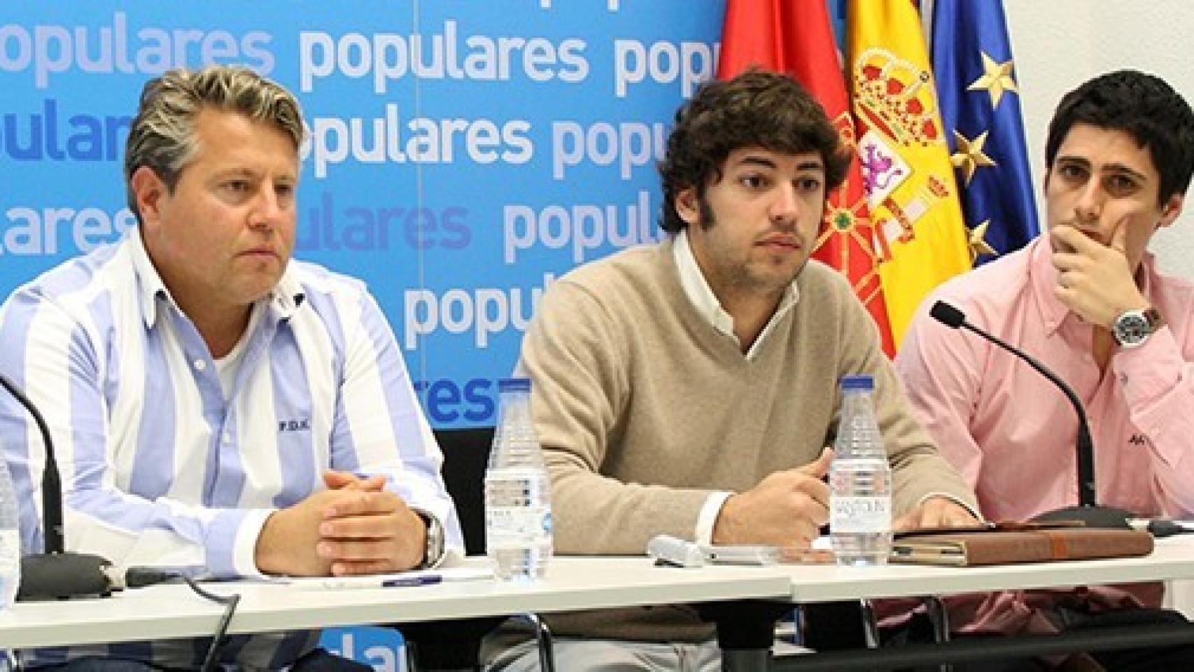 Francesc París, en el centro de la imagen