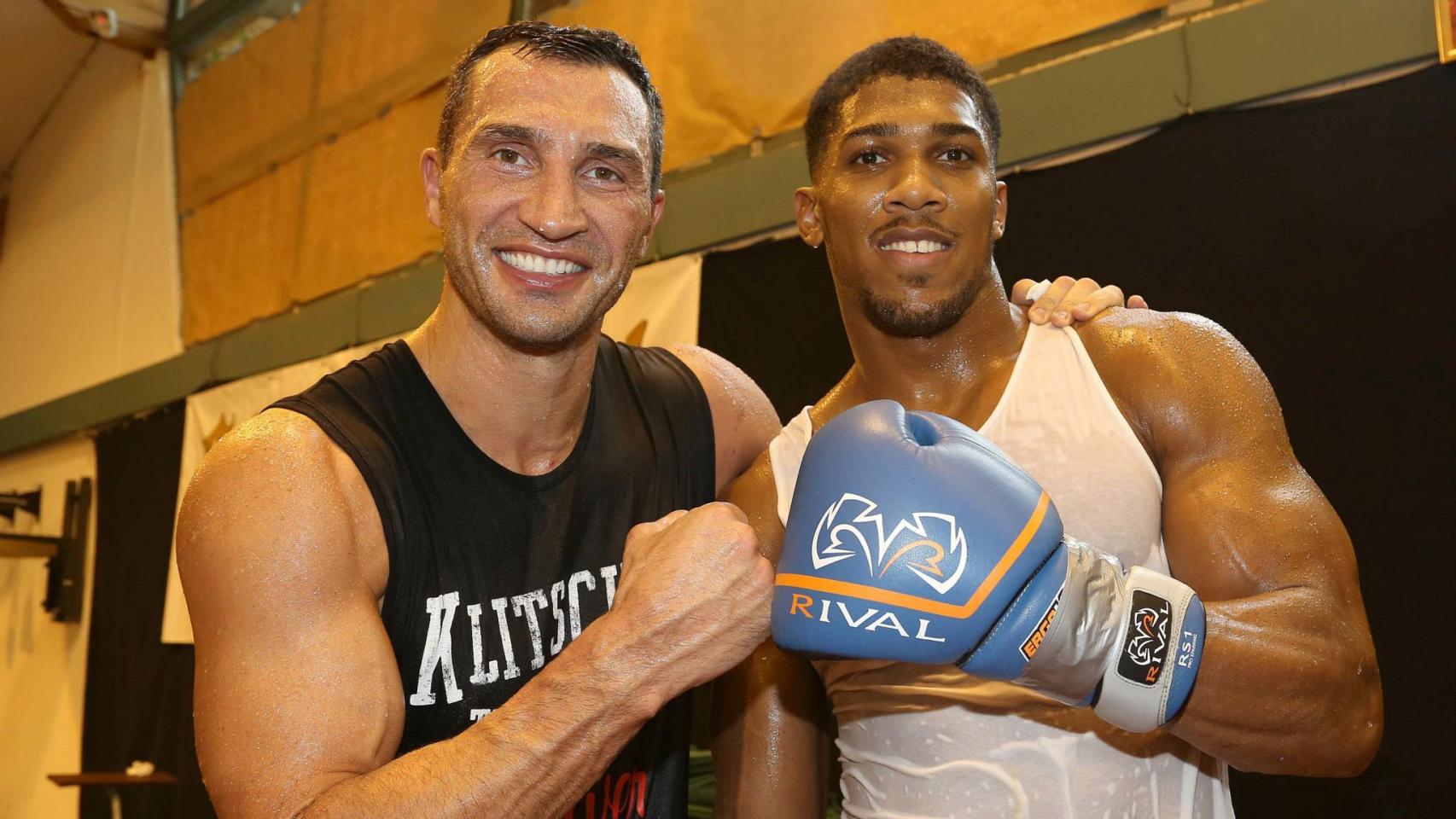 Klitschko y Joshua en su sparring en Austria.