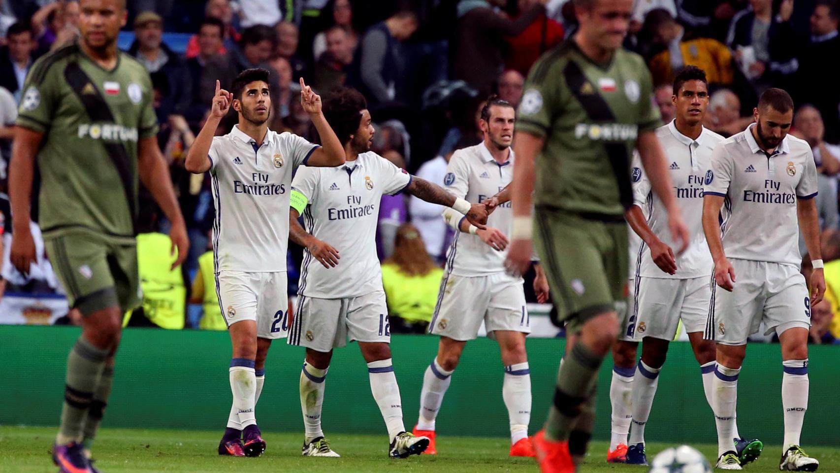 Asensio celebra su gol.