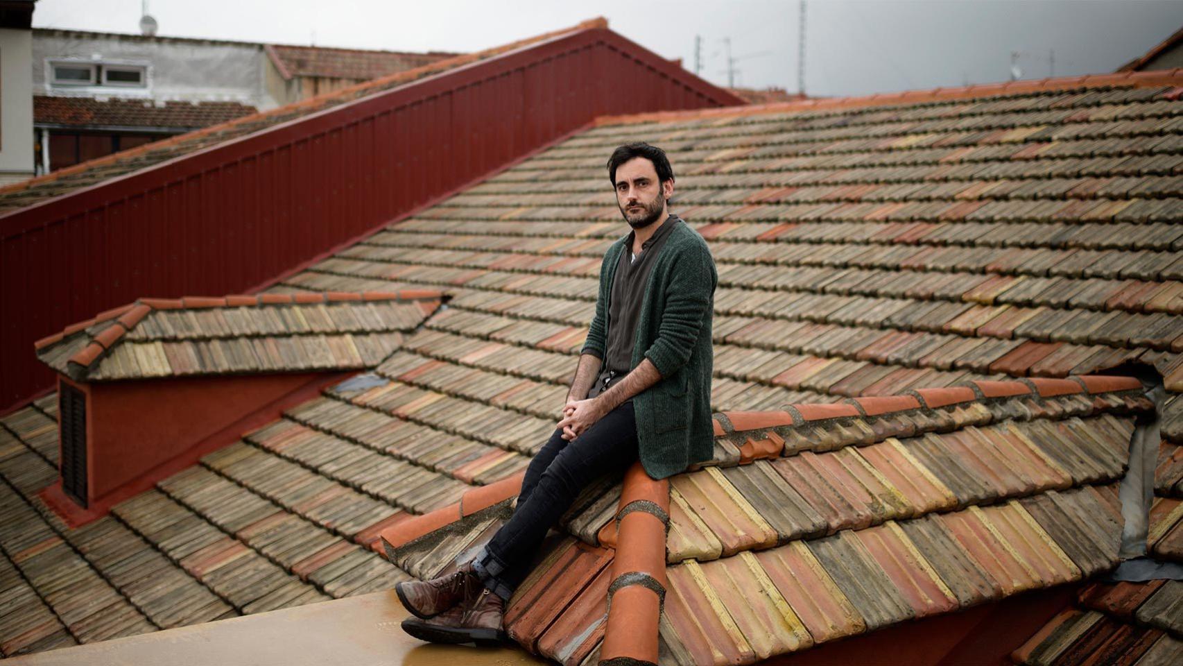 Pablo Messiez en la azotea del Teatro Pavón Kamikaze.