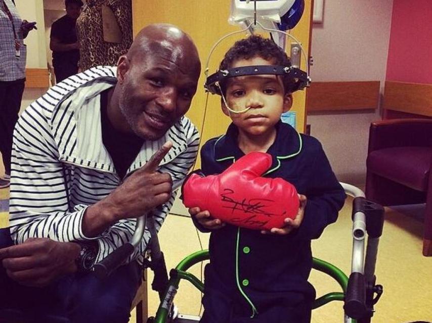 Hopkins siempre se ha implicado mucho en causas sociales.