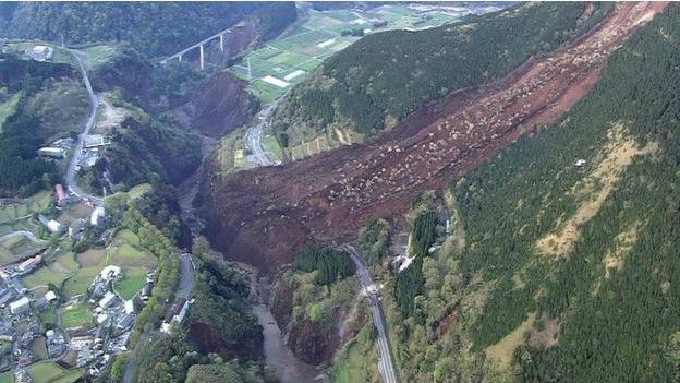 volcán paró un terremoto