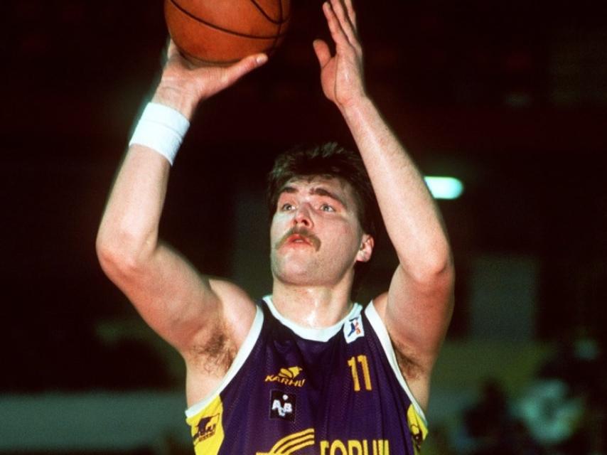Arvydas Sabonis en un partido con el Fórum Valladolid.