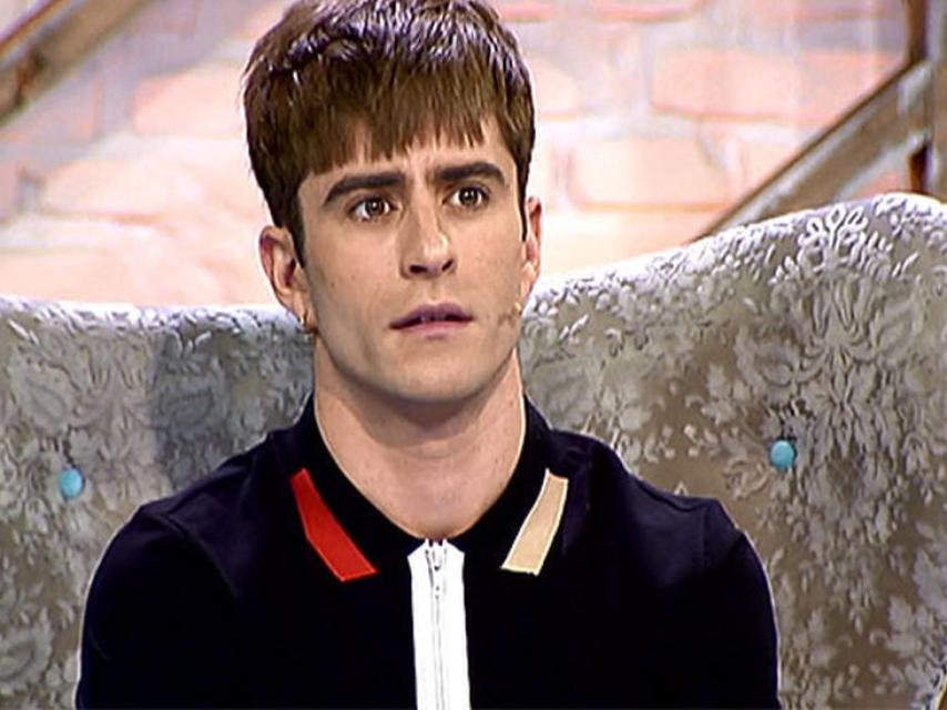 Pelayo en el programa Cámbiame, que se emite en Telecinco.