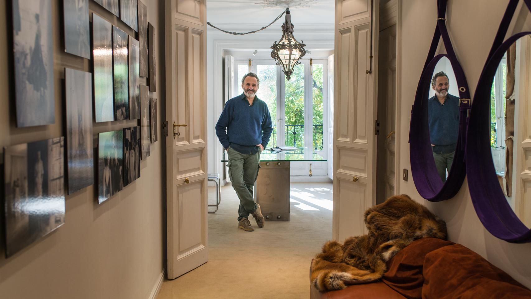 Marcos Luengo se despide de EL ESPAÑOL tras el encuentro.