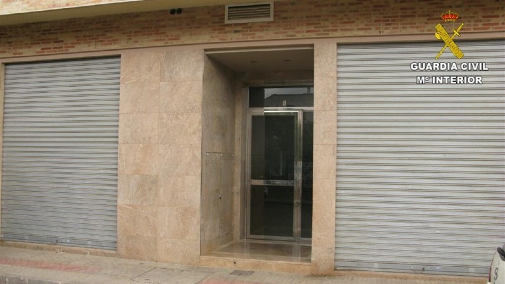 Rescatan en Alicante a dos menores cautivos más de 7 años en la casa familiar