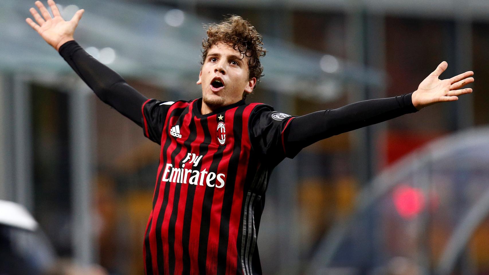 Locatelli celebra el gol de la victoria contra la Juventus.