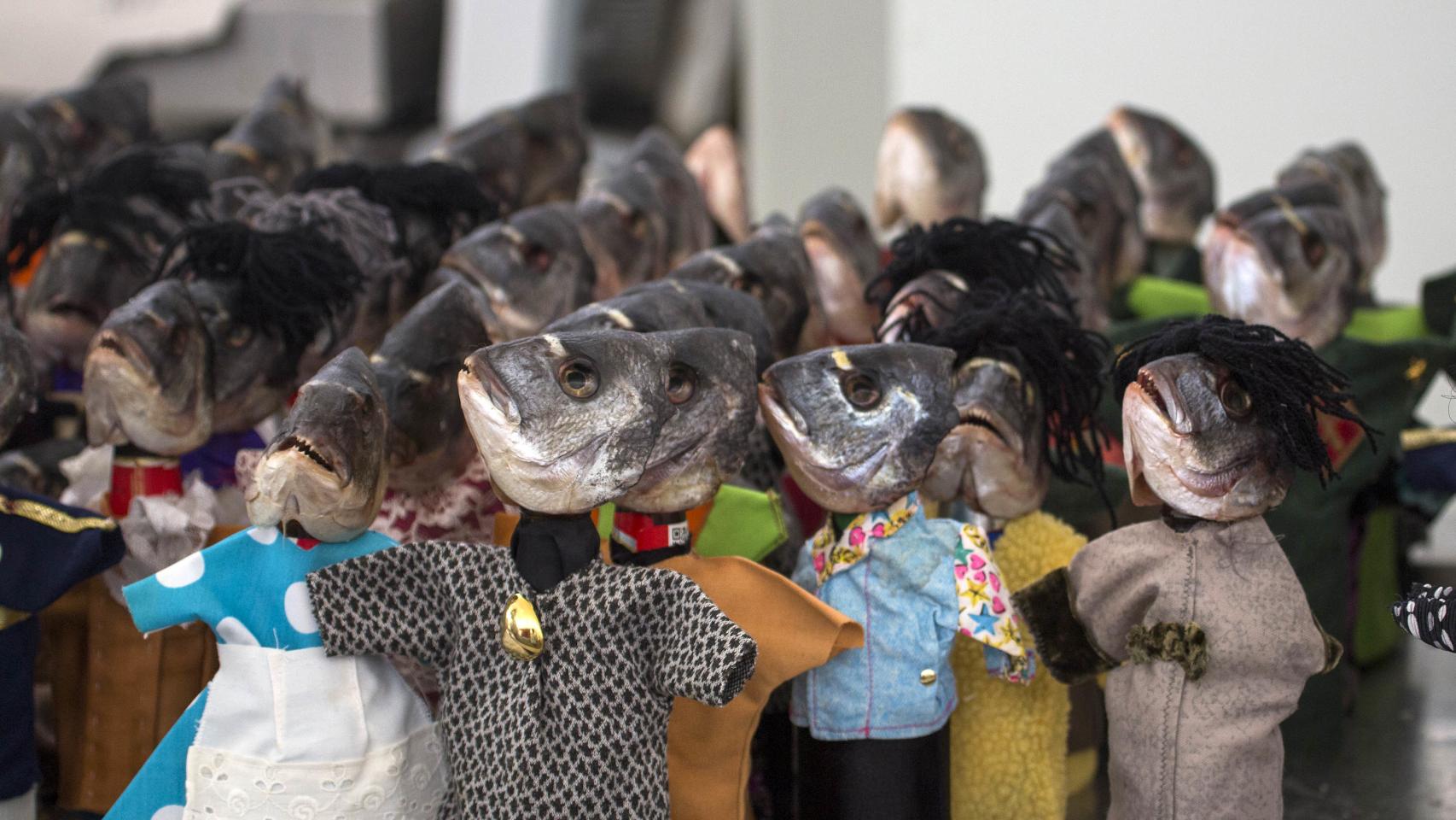 Puestos de la plaza de Abastos de Cádiz durante la celebración de Tosantos.